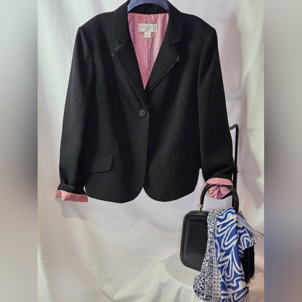 Y2K CASUAL CORNER ANNEX BLACK JACKET WITH PINK POLKA DOT LINING